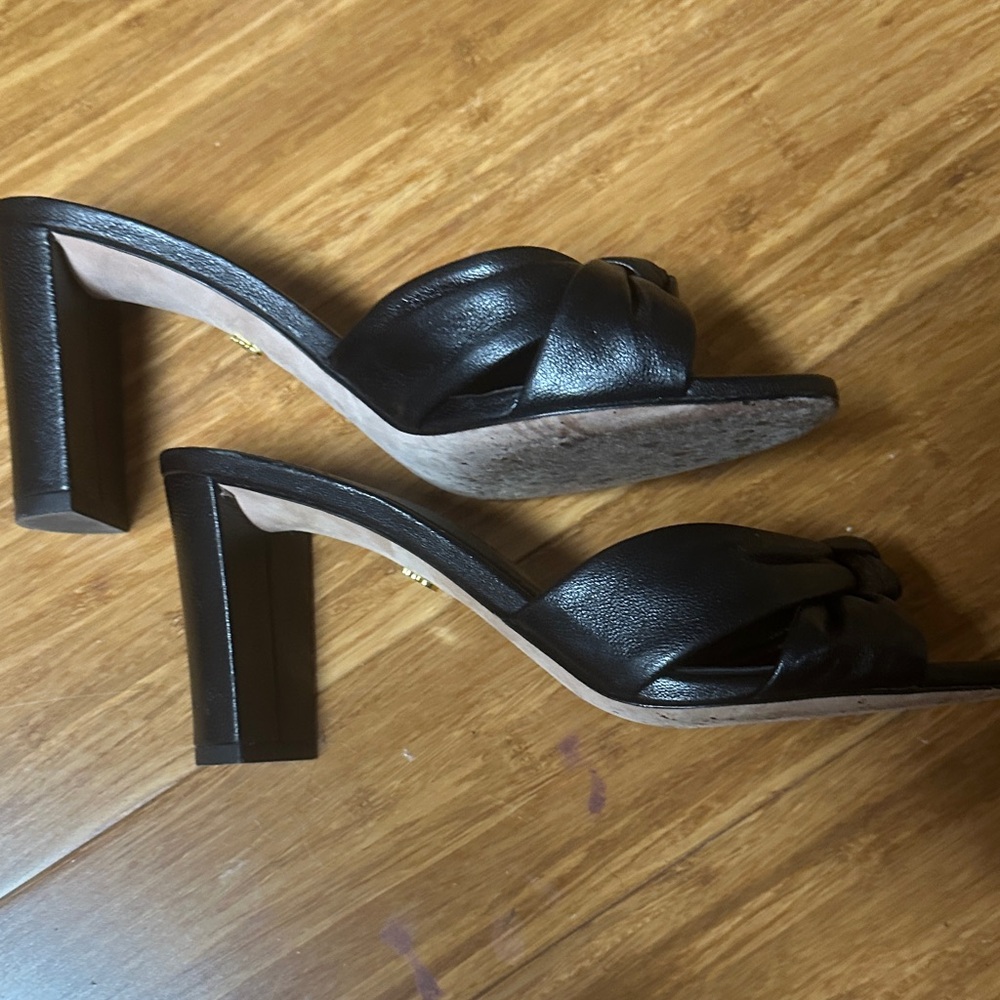 Veronica Beard Black Leather Heeled kitten heel Mules 7 worn once - Picture 3 of 5